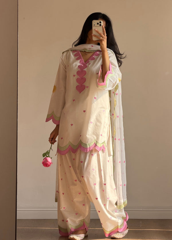 Viral Heart 3PC Akhroot Silk Unstitched Suit | Pariza