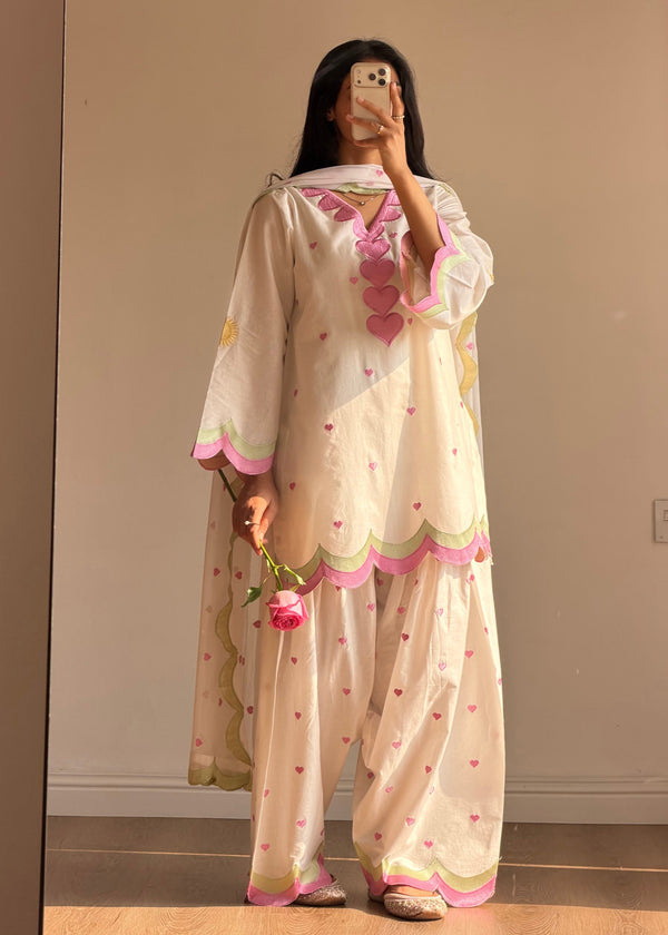 Viral Heart 3PC Akhroot Silk Unstitched Suit | Pariza