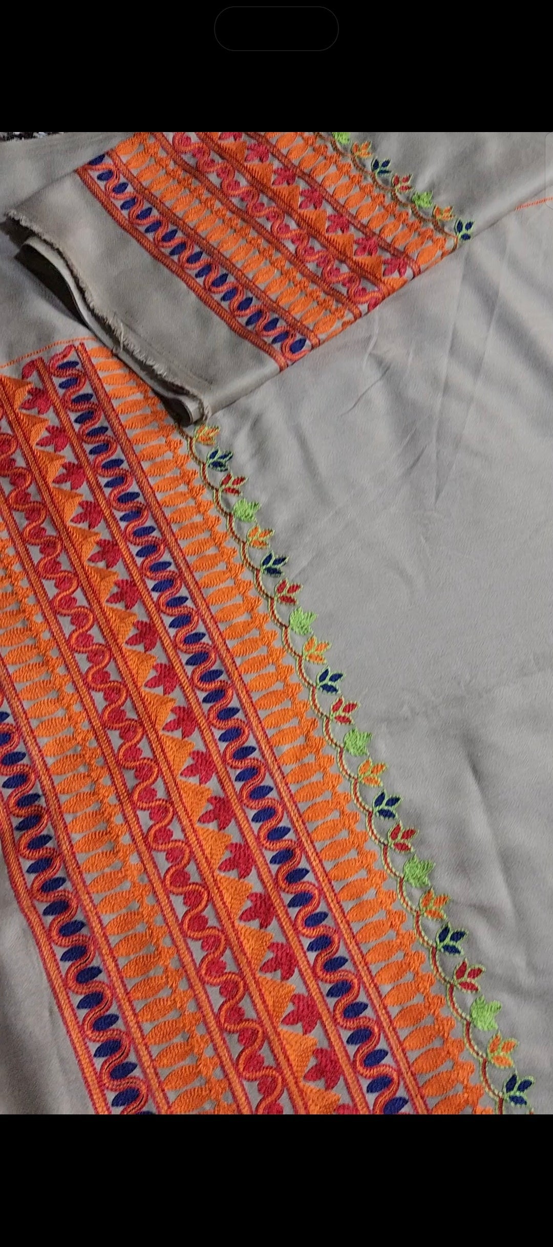 Luxury Dhanak 3pc Embroided Article