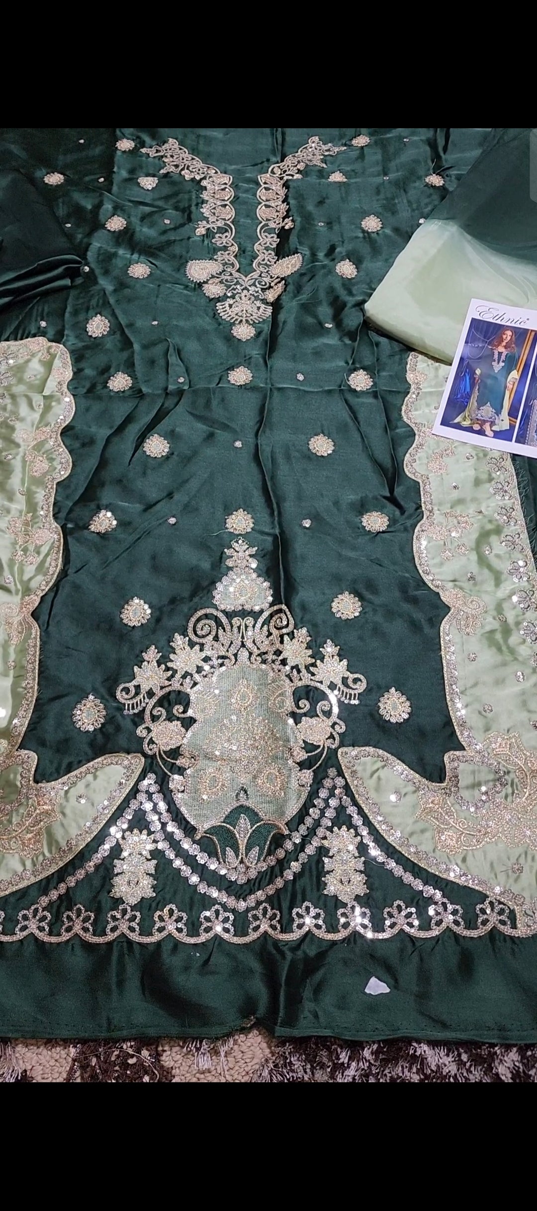 3pc Silk Green article with double tone silk dupatta